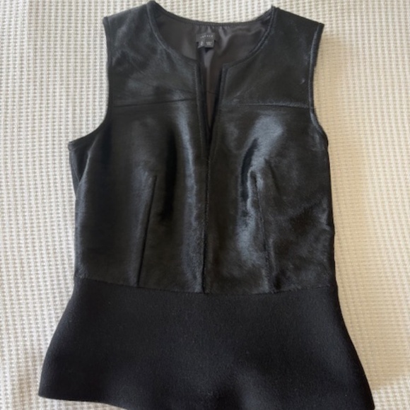 THEORY Etia Calf Hair Yoke Top - Picture 3 of 6